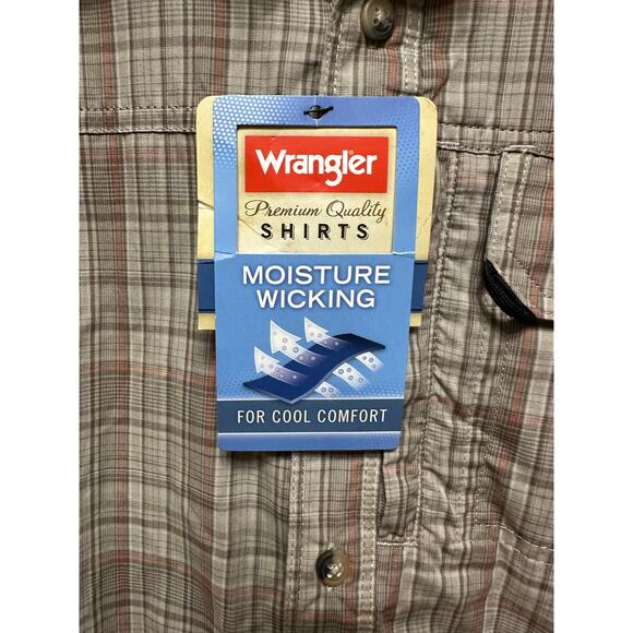 Wrangler Plaid Long Sleeve Button-Up Shirt Moisture Wicking Small New - Picture 3 of 14
